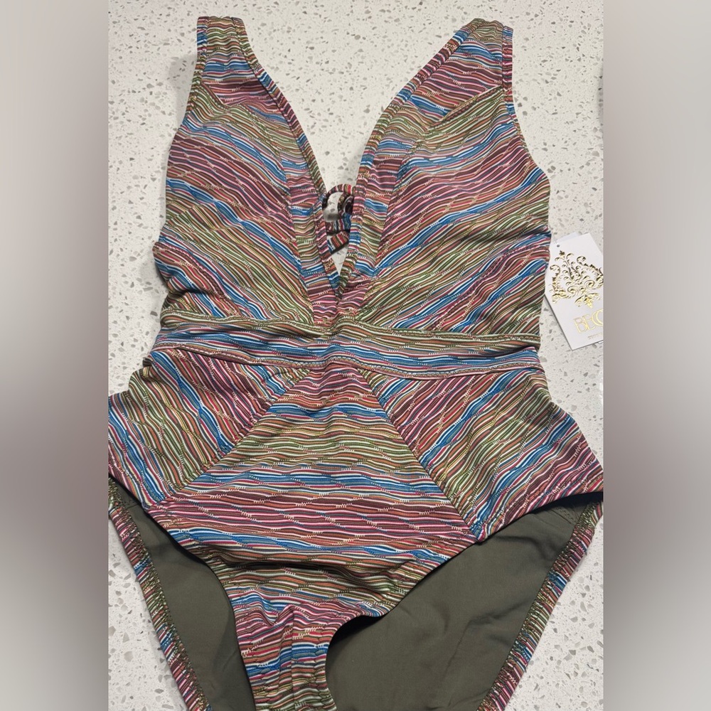 BECCA Freespirit One Piece Plunge Swimsuit - Picture 4 of 9